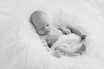 Newborn Baby Girl - Emily 